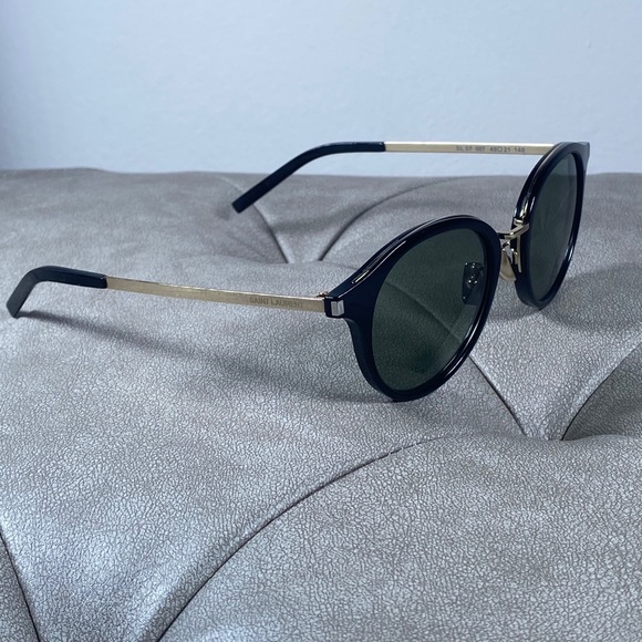 Yves Saint Laurent Black Round Sunglasses - Picture 15 of 15